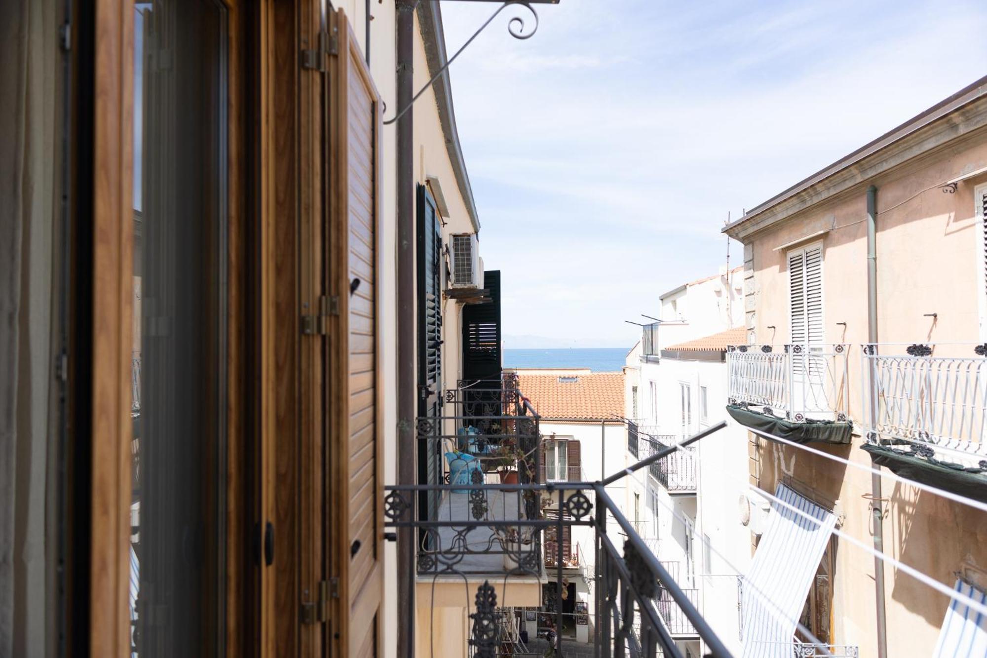 Cortile Gioeni Apartment チェファル エクステリア 写真