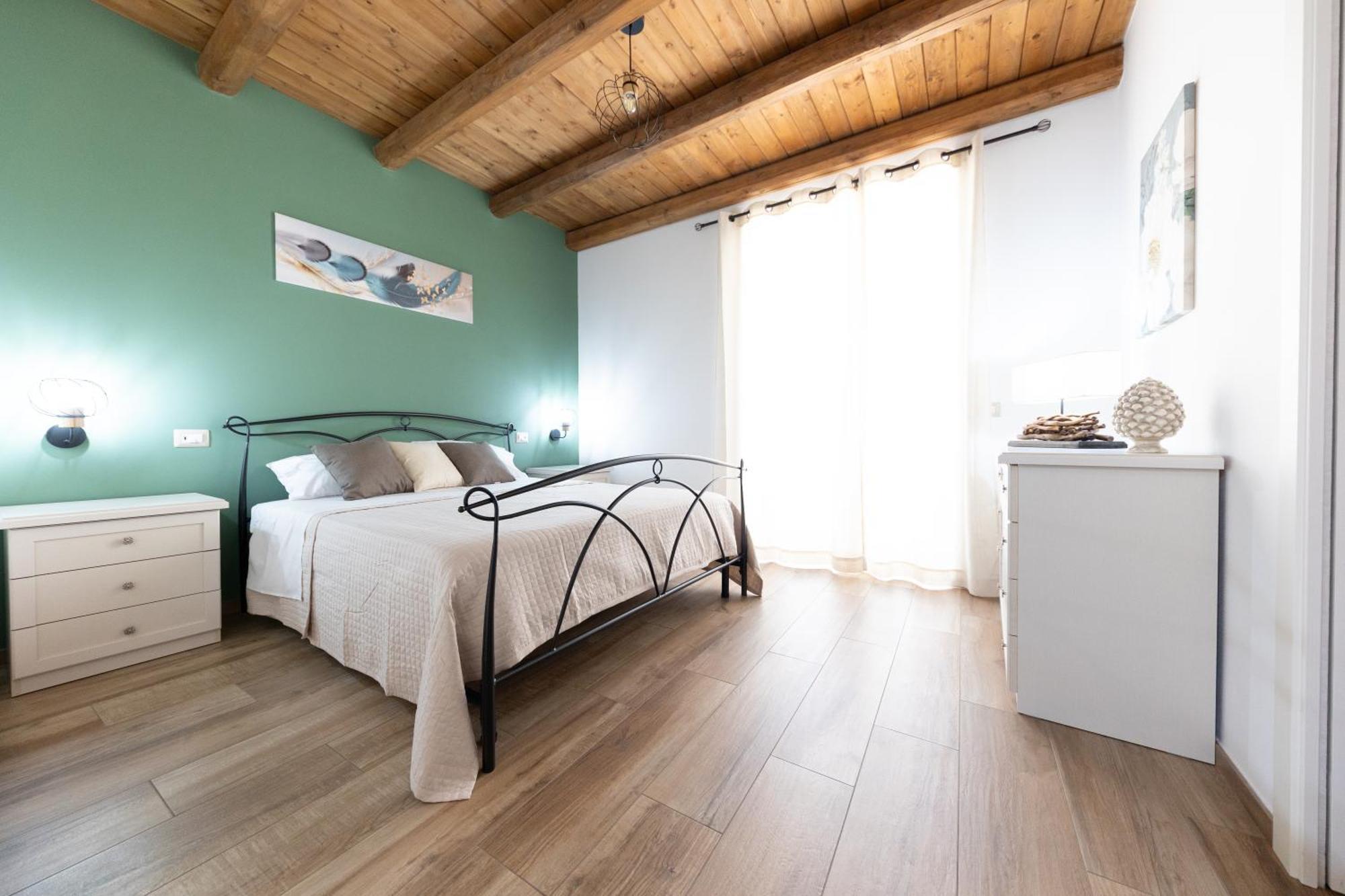 Cortile Gioeni Apartment チェファル エクステリア 写真
